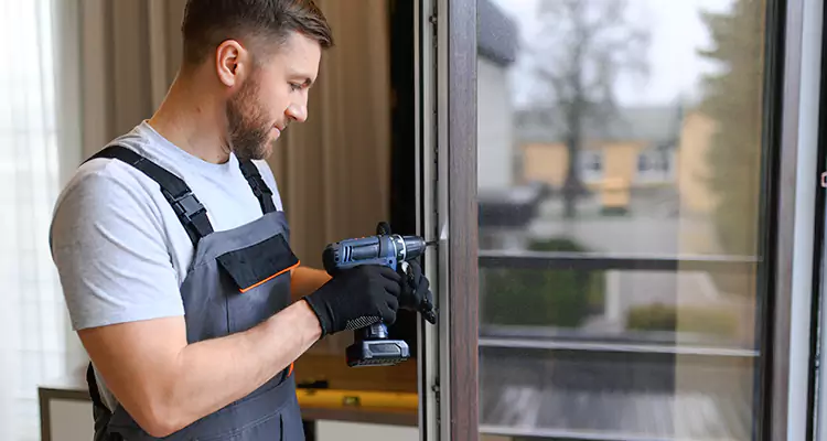 Sliding Screen Door Handle Repair in Florida Ridge, FL
