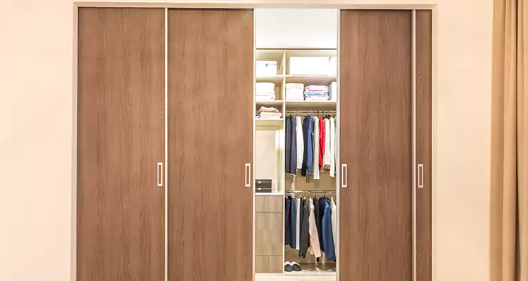 Sliding Closet Wardrobe Repairs in Florida Ridge, FL